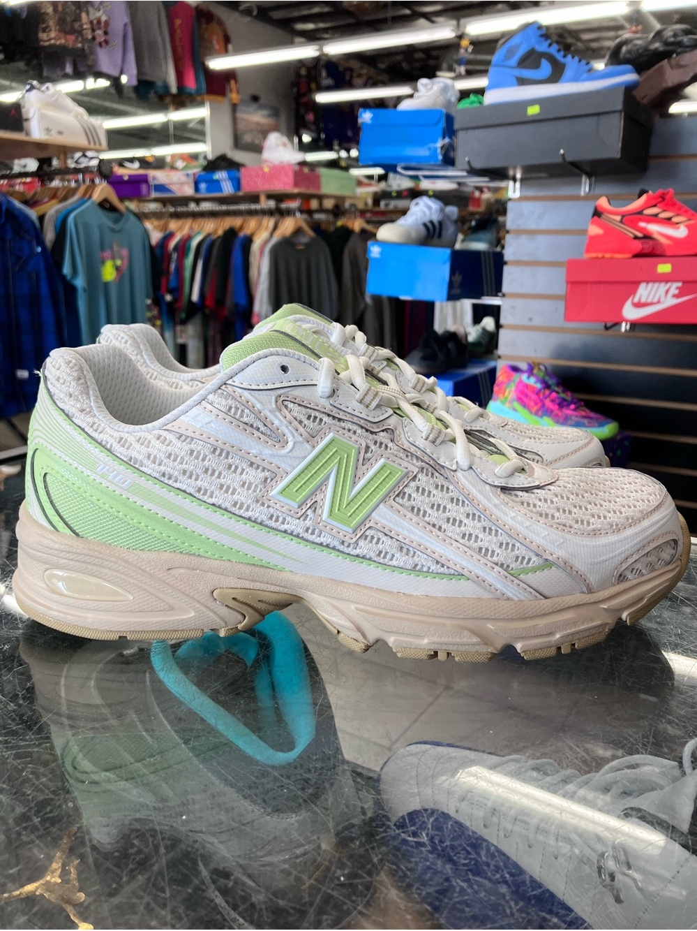 Women’s New Balance 740 Dry Lime Size 10.5